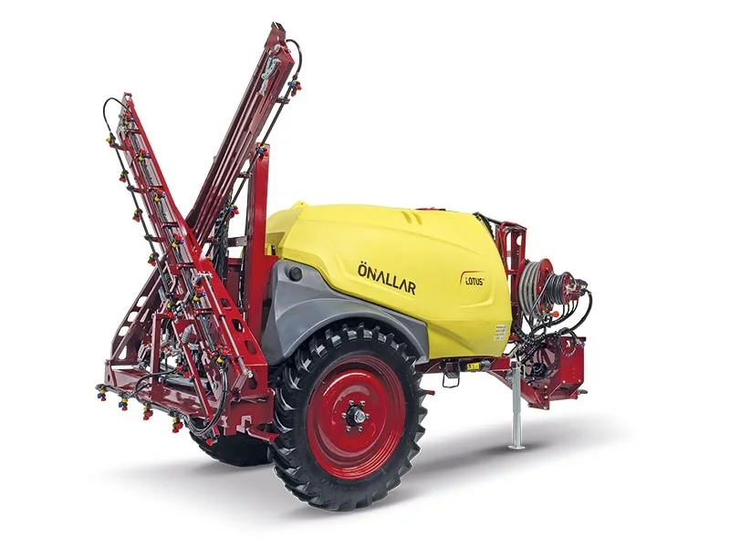LOTUS D Tarla İlaçlama Makinesi 3000 L